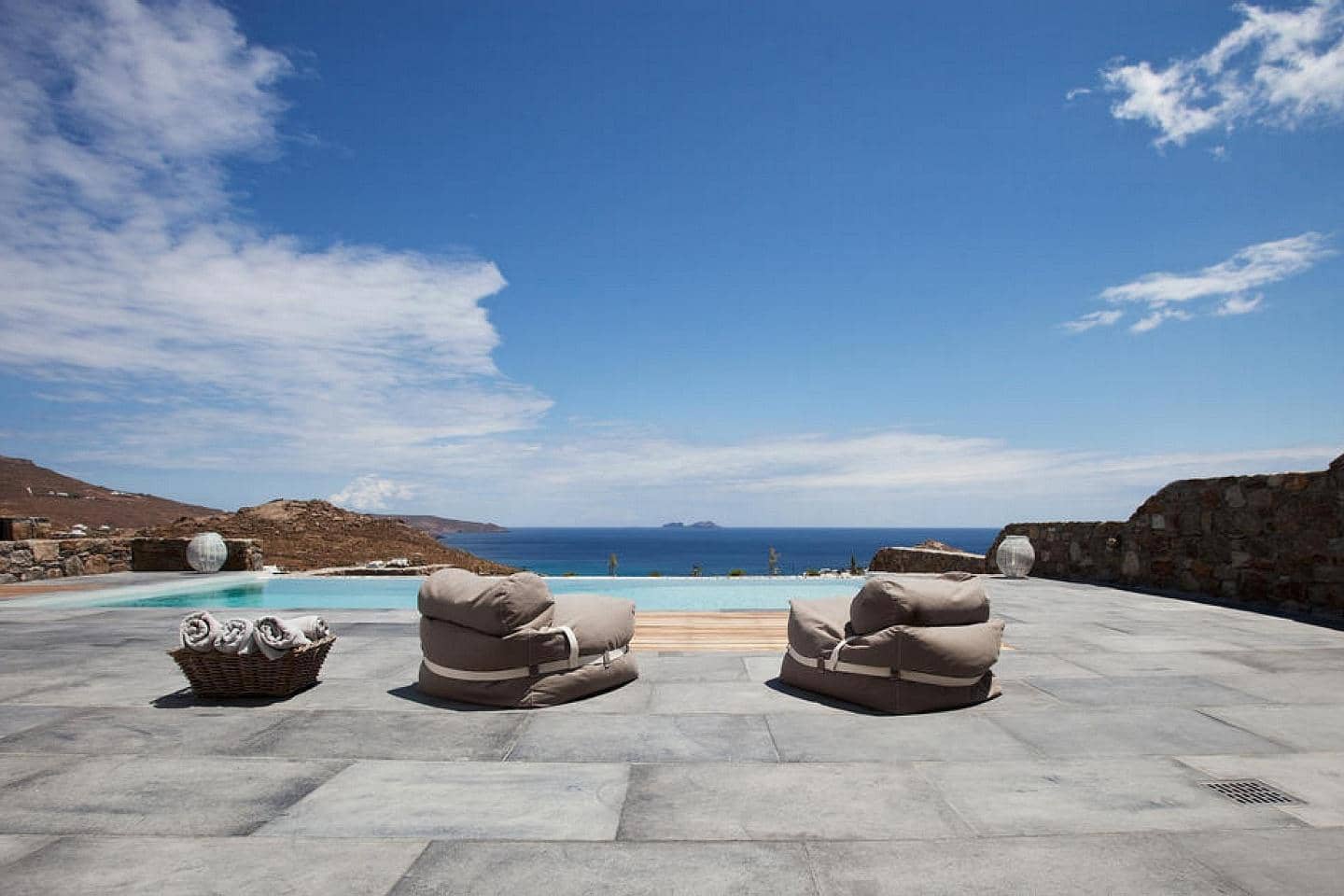 20 Bedroom Villa in Ftelias - photo 2