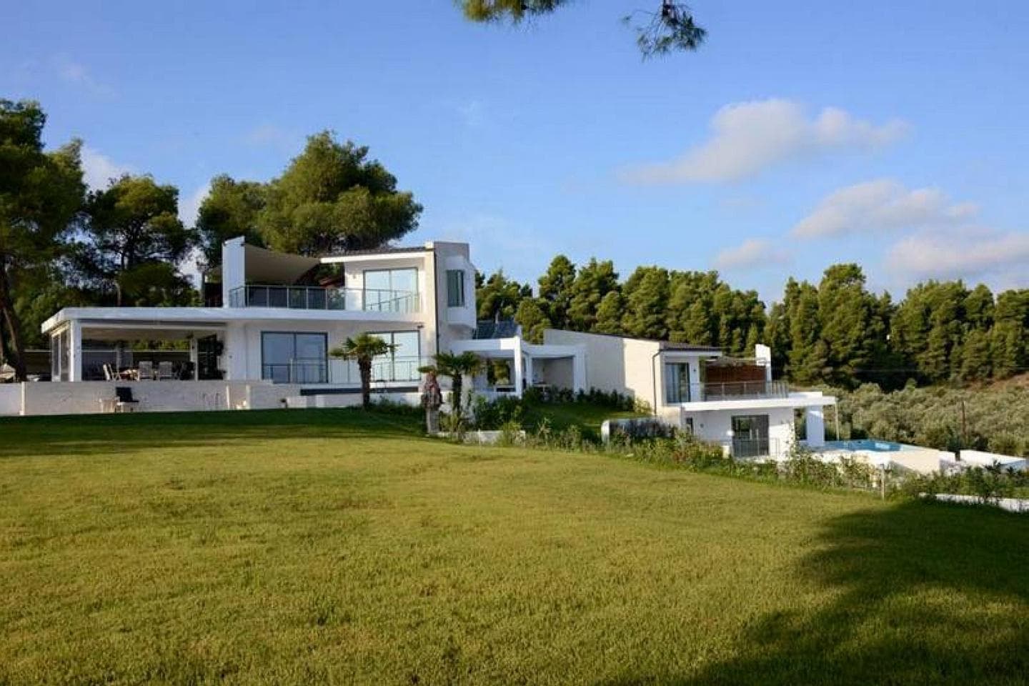 4 Bedroom Villa in Center