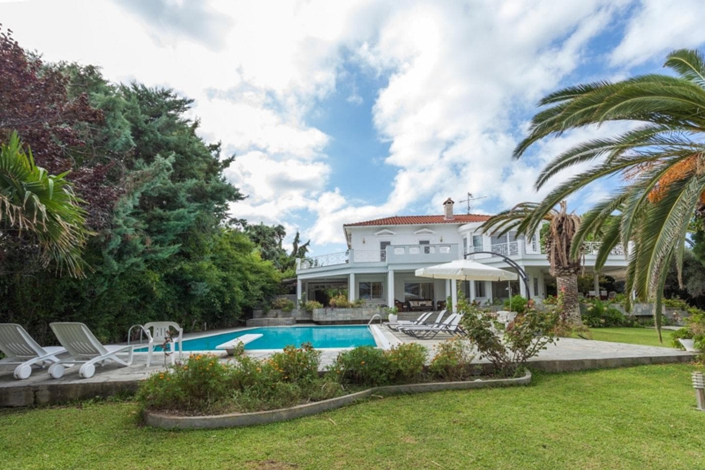 6 Bedroom Villa in Center