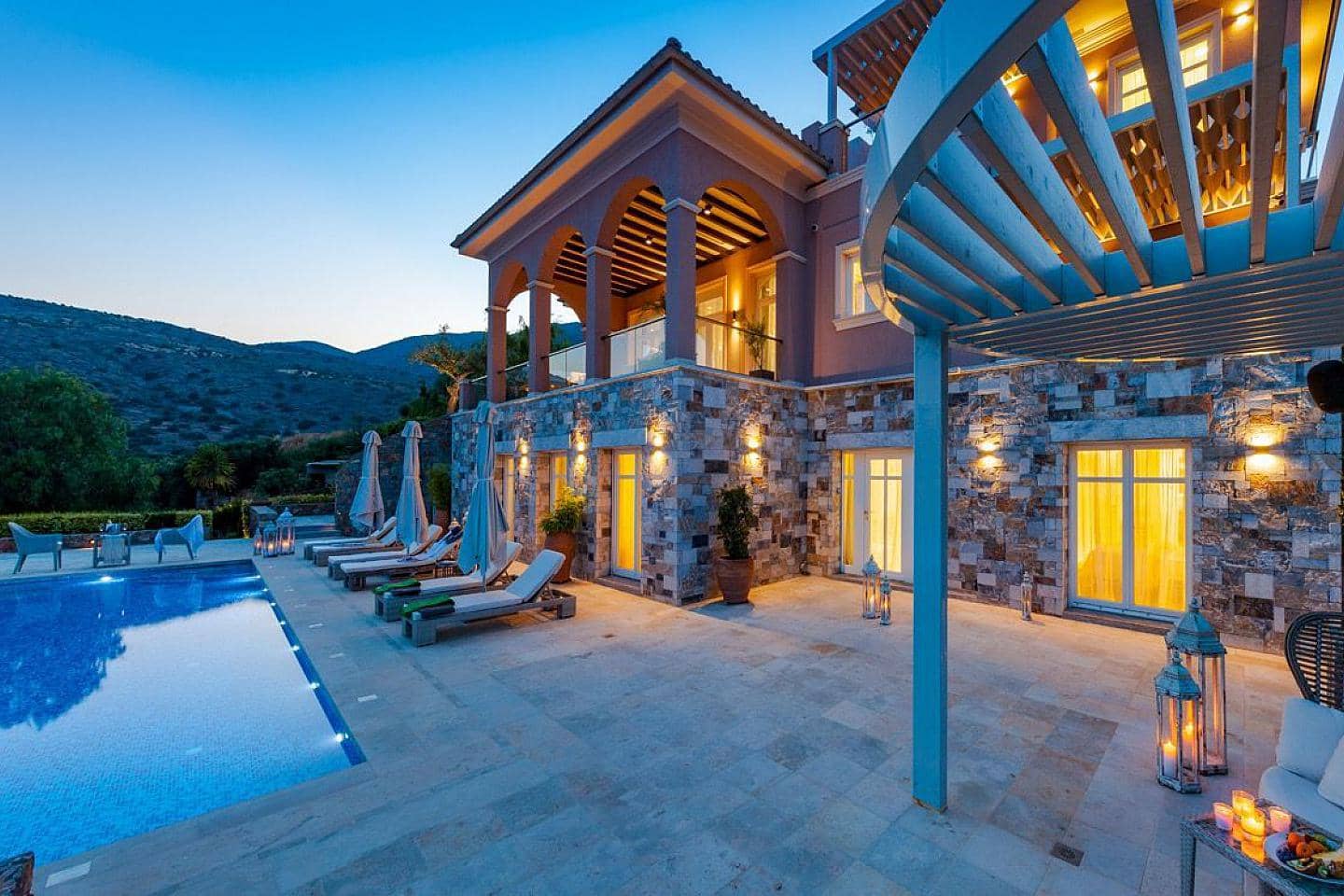 6 Bedroom Villa in Kalidon - photo 2