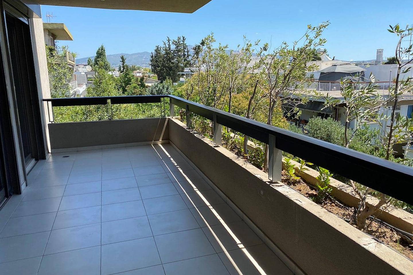 3 Bedroom Apartment in Drosopoulou - photo 2