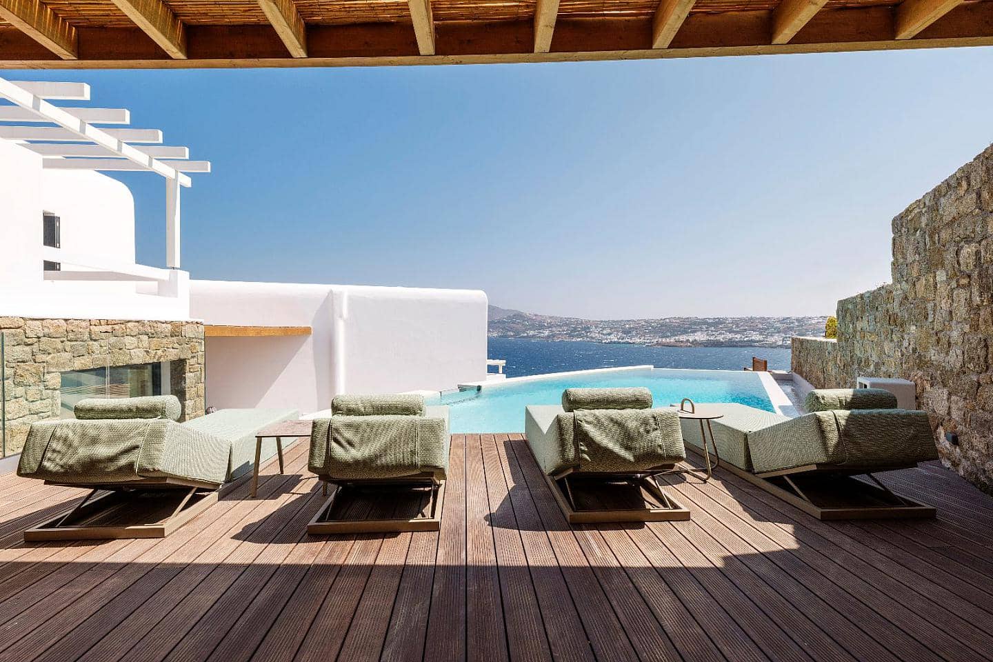 5 Bedroom Villa in Kanalia - photo 1