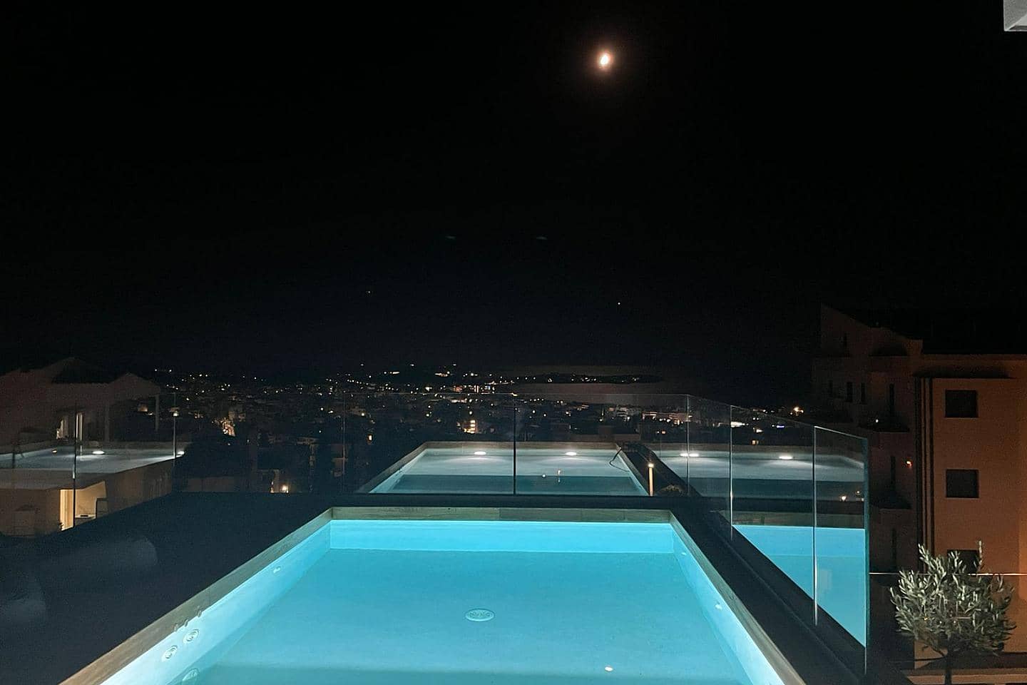 3 Bedroom Maisonette in Ano Voula - photo 2