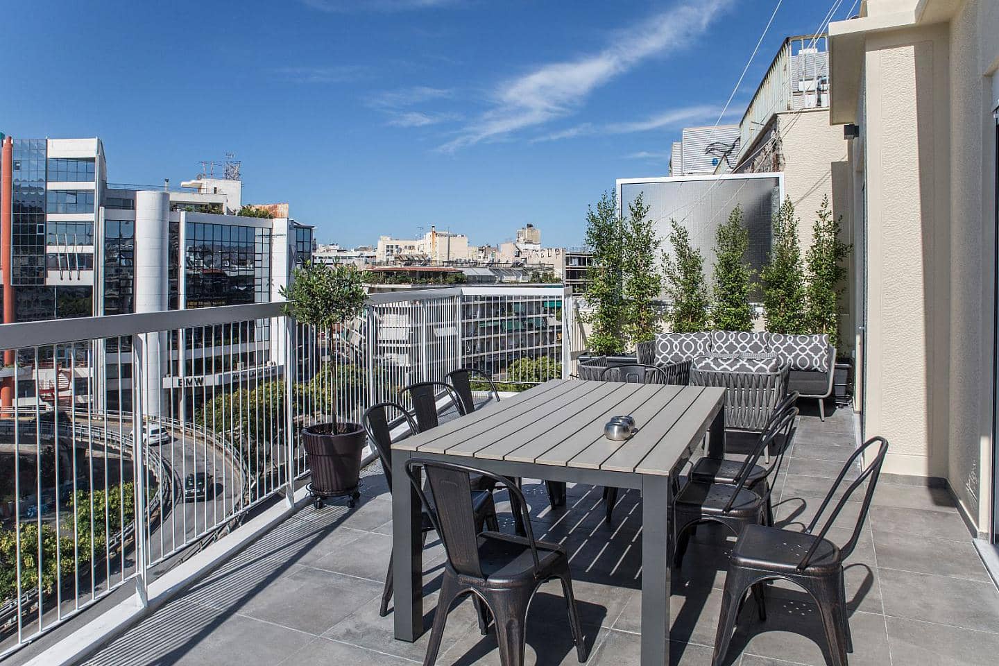 4 Bedroom Apartment in Fix - photo 2