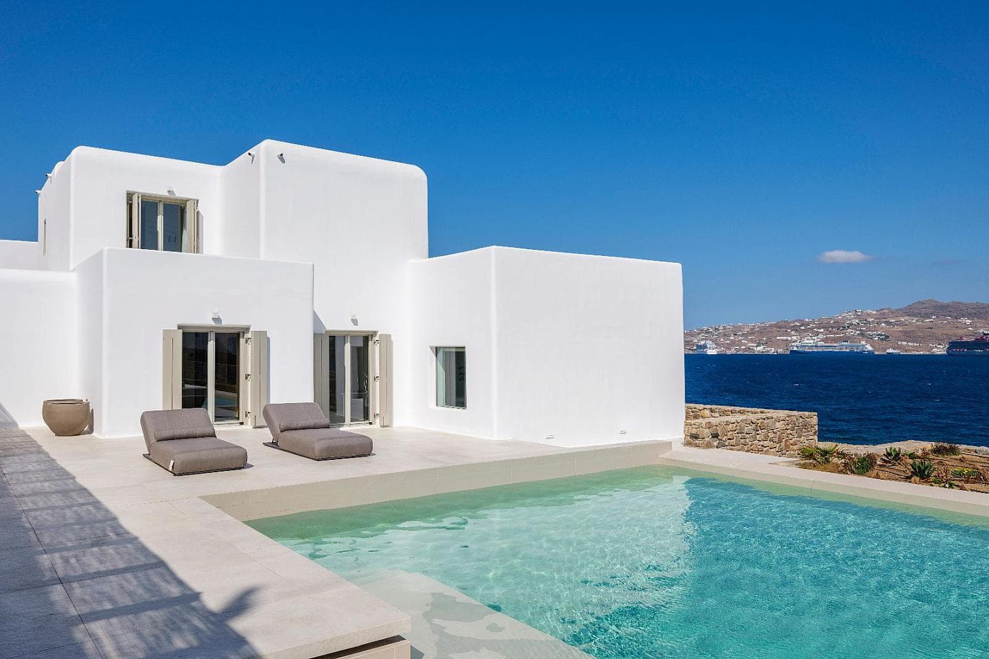 7 Bedroom Villa in Agios Ioannis Diakoftis - photo 2