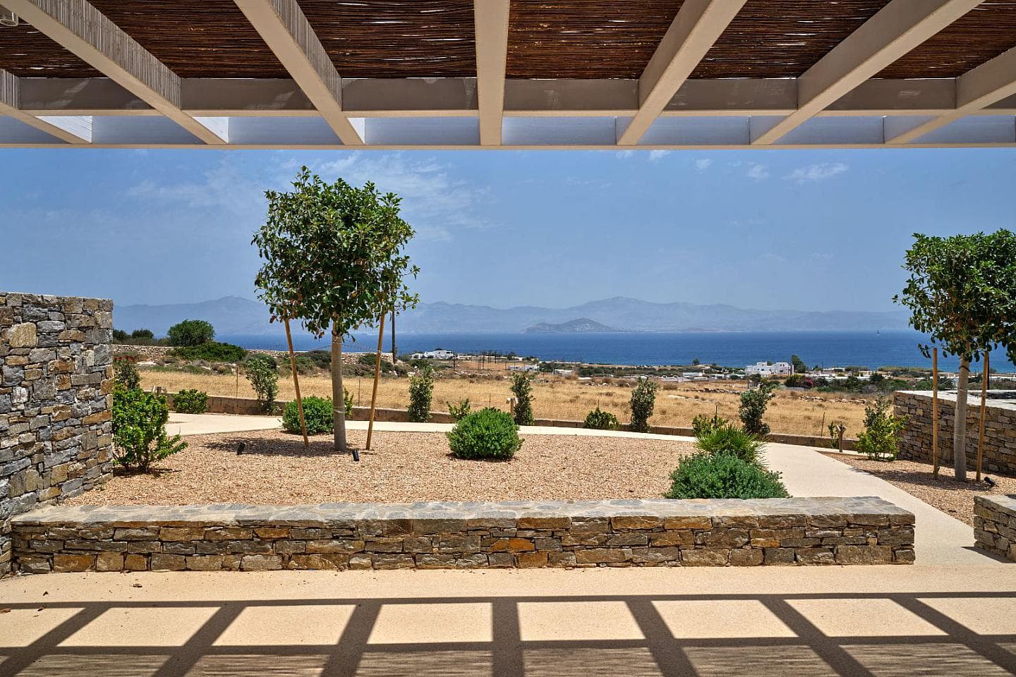 6 Bedroom Villa in Paroikia - photo 2